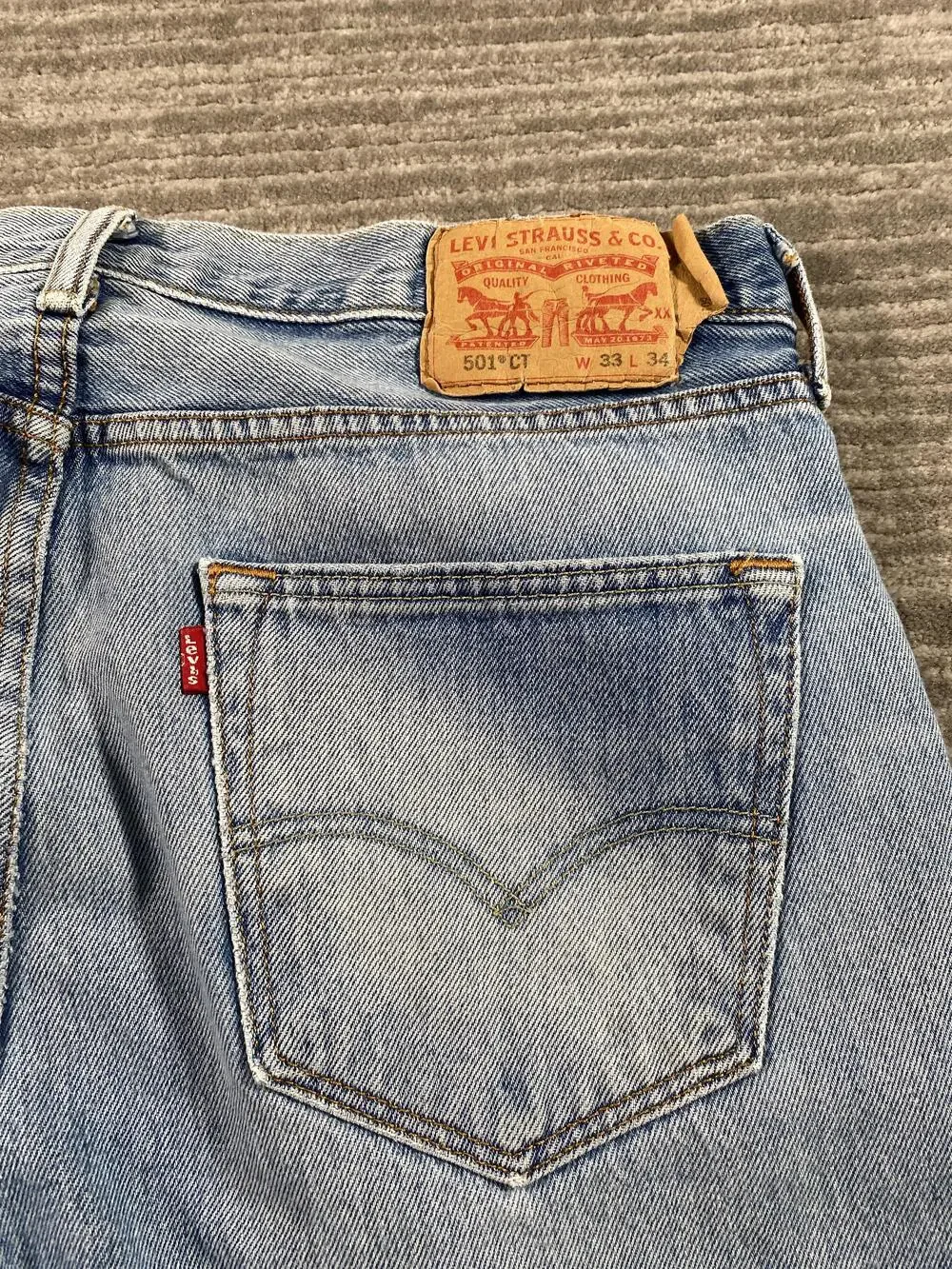 Levis 501 CT Jeans Mens 33x27 Light Blue Denim Button Fly Tapered Leg Fit